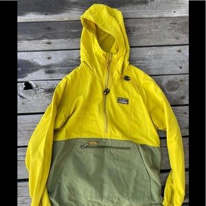 LL bean anorak yellow and green size M